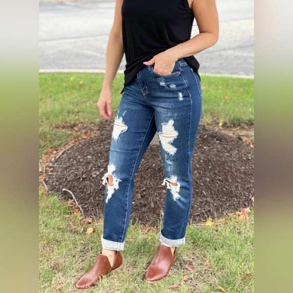 NWT Judy Blue high waist, distressed, boyfriend jeans sz 15 (32) - Picture 1 of 16